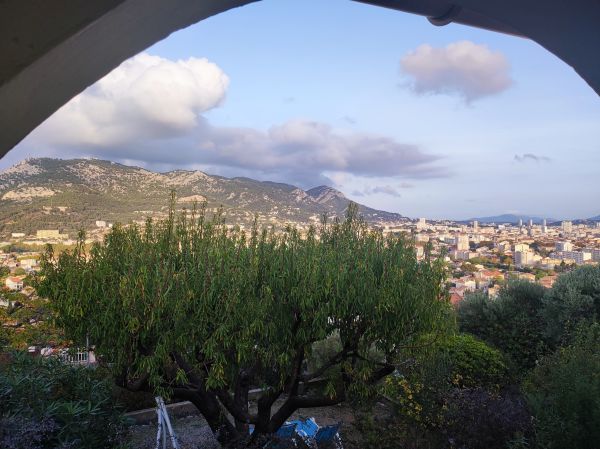 Ausblick aus unserer Bergvilla Toulon 2022
