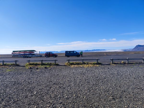 Bootstransport vor der Gletscherzunge Island 2022