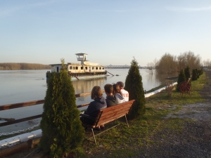 Fetesti am Ufer der Donau 2018