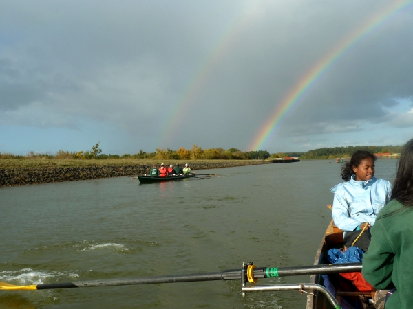 doppelter Regenbogen auf dem Elbe Seiten  kanal USE2012
