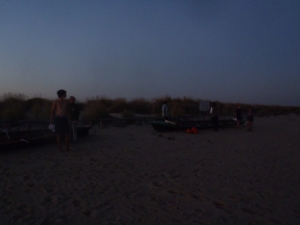 Am Strand bei Sonnenuntergang Po 2014
