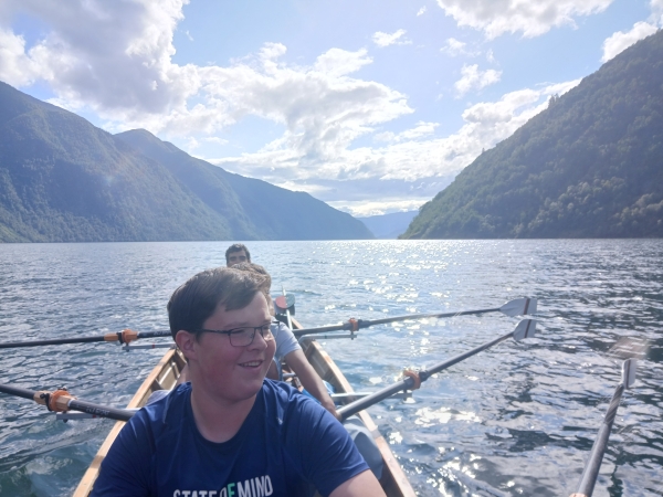 Baumgarten Inrigger auf dem Fjaerlandsfjord 2024